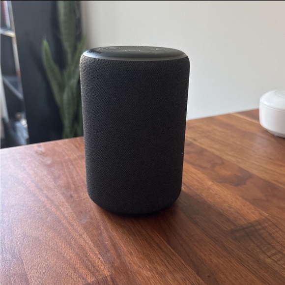 Amazon Alexa Echo Plus 2nd Generation - Picture 1 of 4